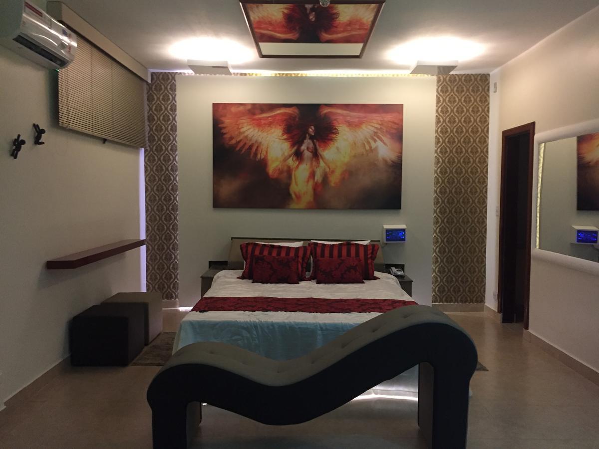 Imperium Inn Motel (Adults Only) Nova Ponte エクステリア 写真
